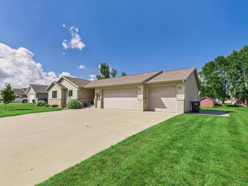 111 9th Street SE, Freeport, MN 56331
