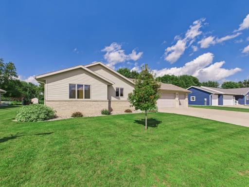 111 9th Street SE, Freeport, MN 56331