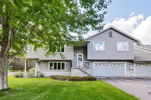 2556 Sumac Circle, Saint Paul, MN 55110