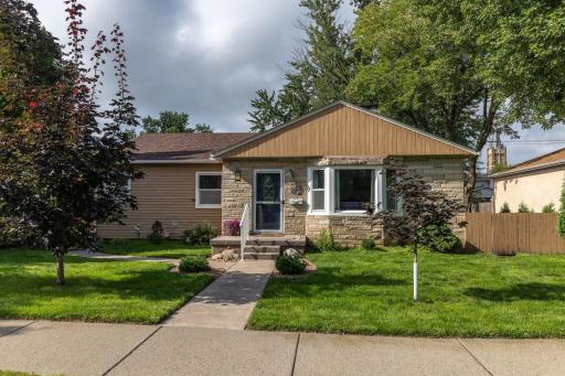 2547 14th Avenue E, Saint Paul, MN 55109