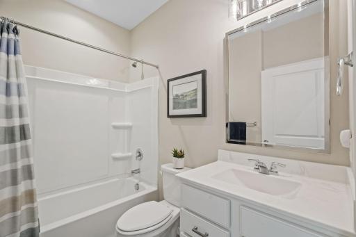 8280 Oakview Court N, Maple Grove, MN 55369