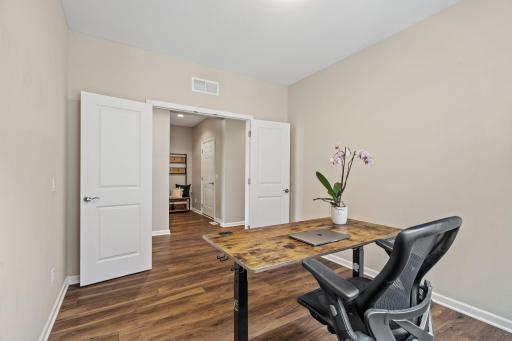 8280 Oakview Court N, Maple Grove, MN 55369