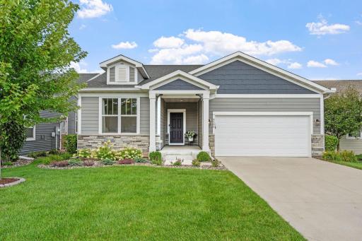 8280 Oakview Court N, Maple Grove, MN 55369