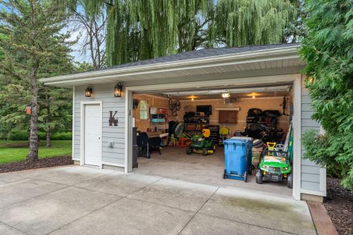 6254 Larch Lane N, Maple Grove, MN 55369