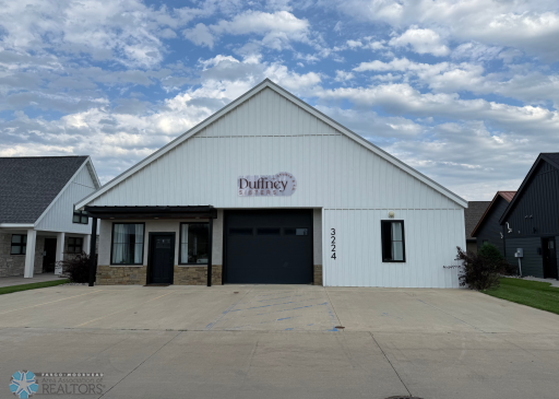 3224 Oak Ridge Loop E, West Fargo, ND 58078