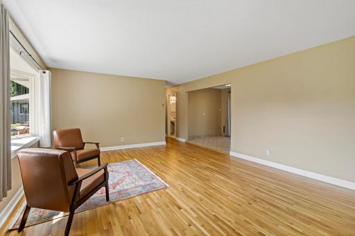 5819 Aquila Avenue N, Minneapolis, MN 55428