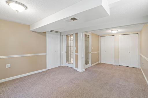 5819 Aquila Avenue N, Minneapolis, MN 55428