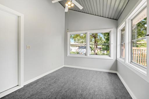 5819 Aquila Avenue N, Minneapolis, MN 55428