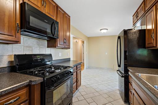 5819 Aquila Avenue N, Minneapolis, MN 55428