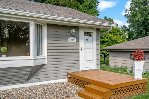 5819 Aquila Avenue N, Minneapolis, MN 55428
