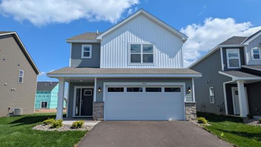 3903 Helena Avenue N, Oakdale, MN 55128