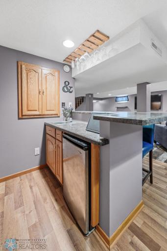 1615 13th Street S, Moorhead, MN 56560