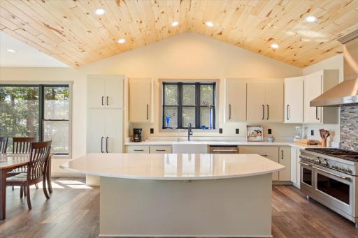 4238 Thunder Lake Lodge Drive NE, Remer, MN 56672