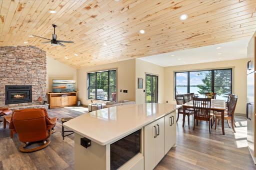 4238 Thunder Lake Lodge Drive NE, Remer, MN 56672
