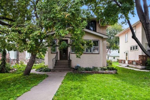 904 19th Avenue SE, Minneapolis, MN 55414
