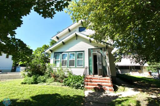 808 7th Street N, Fargo, ND 58102