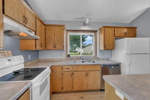 1506 Peach Drive NE, Sauk Rapids, MN 56379