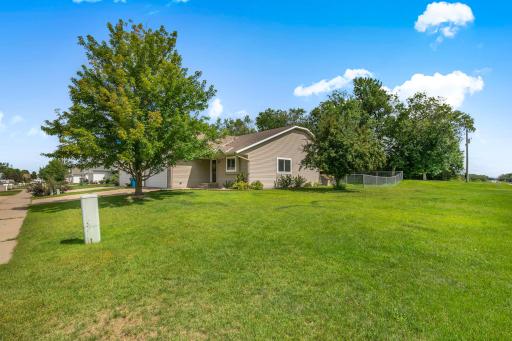 1506 Peach Drive NE, Sauk Rapids, MN 56379