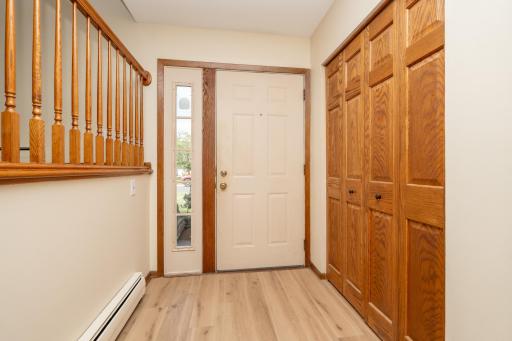 1281 Pinewood Drive, Saint Paul, MN 55125