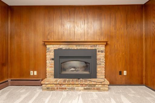 1281 Pinewood Drive, Saint Paul, MN 55125