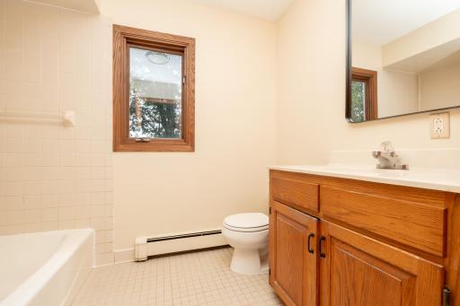 1281 Pinewood Drive, Saint Paul, MN 55125