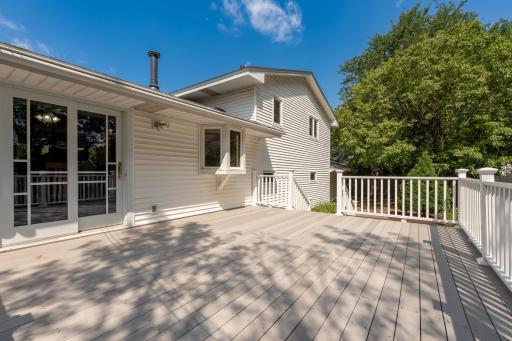 1281 Pinewood Drive, Saint Paul, MN 55125
