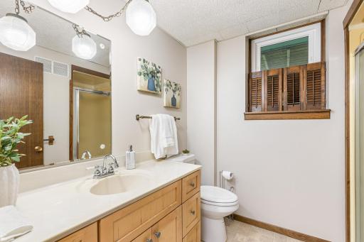 475 Centennial Drive, Saint Paul, MN 55113