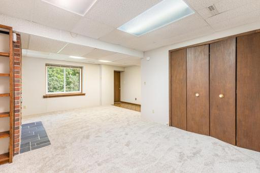 475 Centennial Drive, Saint Paul, MN 55113