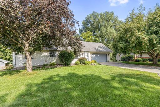 475 Centennial Drive, Saint Paul, MN 55113