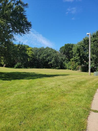 5980 83rd Parkway N, Brooklyn Park, MN 55443