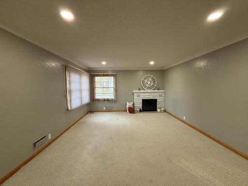 1202 N 5th Street, Montevideo, MN 56265