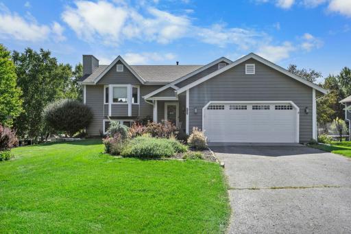 17408 Ixonia Path, Lakeville, MN 55044