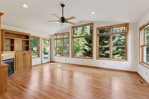 5836 Grove Street, Edina, MN 55436