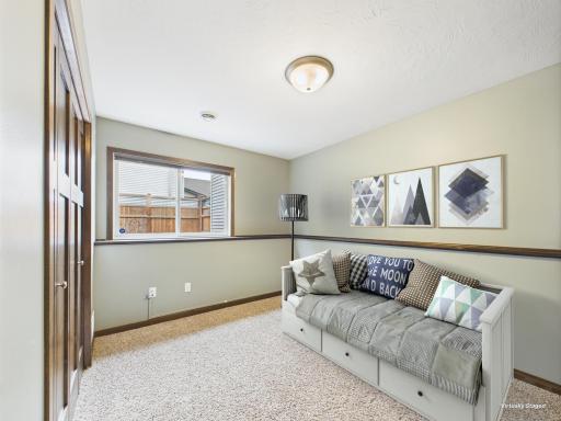 1214 Olivia Street SE, New Prague, MN 56071