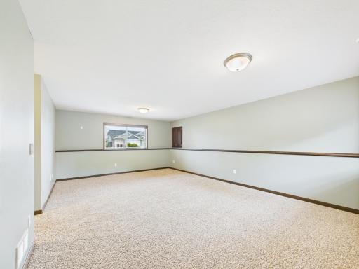 1214 Olivia Street SE, New Prague, MN 56071