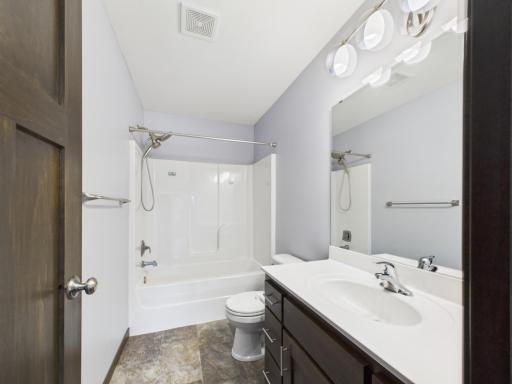 1214 Olivia Street SE, New Prague, MN 56071