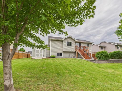 1214 Olivia Street SE, New Prague, MN 56071