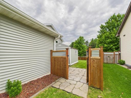 1214 Olivia Street SE, New Prague, MN 56071