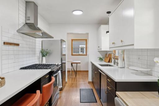 6609 Naomi Drive, Minneapolis, MN 55439