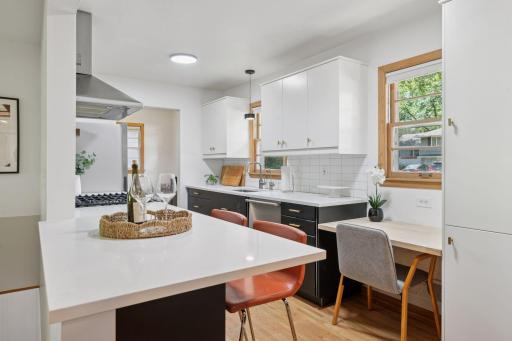 6609 Naomi Drive, Minneapolis, MN 55439
