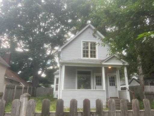 1426 Washington Street NE, Minneapolis, MN 55413