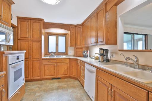 16818 280th Avenue, New Richland, MN 56072