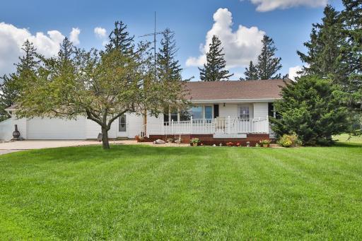 16818 280th Avenue, New Richland, MN 56072