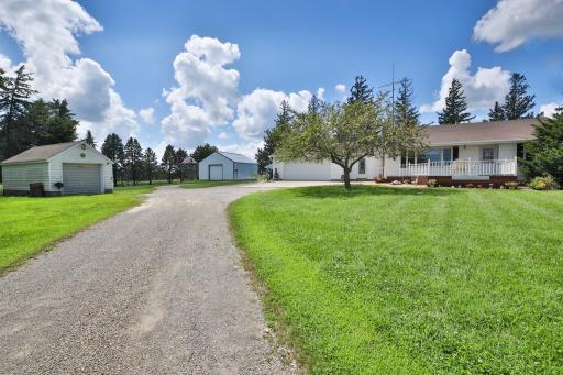 16818 280th Avenue, New Richland, MN 56072