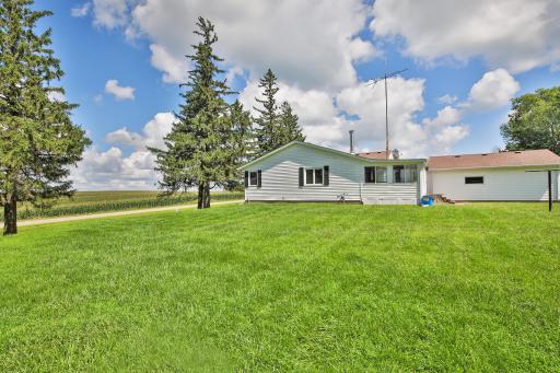 16818 280th Avenue, New Richland, MN 56072
