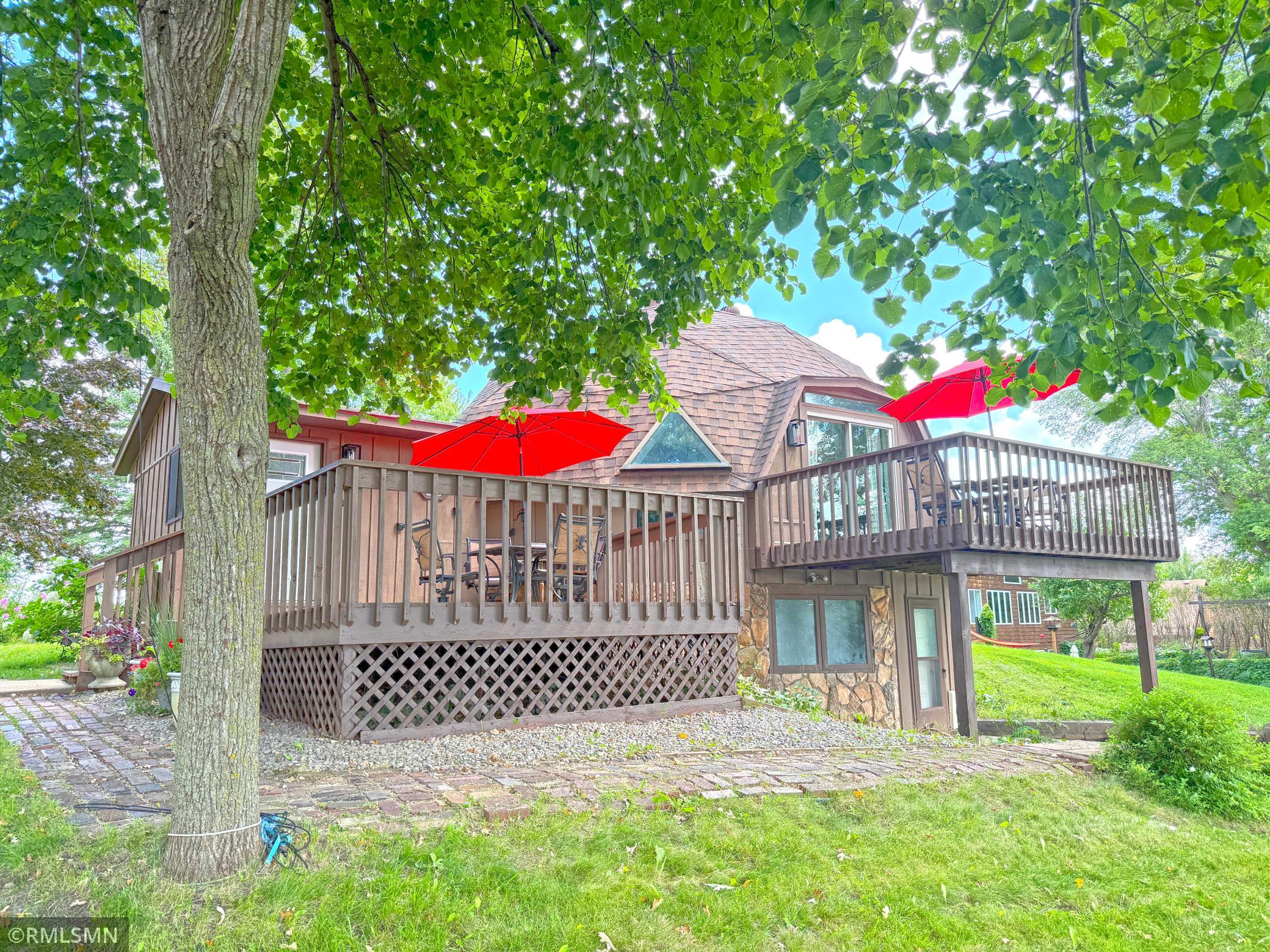 Enjoy multiple decks facing the lake providing plenty of space for gatherings.