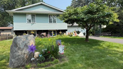 1935 Warbler Lane, Saint Paul, MN 55119