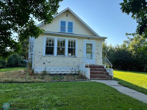 120 4th Avenue S, Kindred, ND 58051
