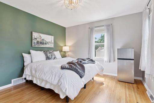 2622 Parkview Boulevard - Bedroom #1 Located on the Main Level Featuring Beautiful Hardwood Floors - Spacecrafting