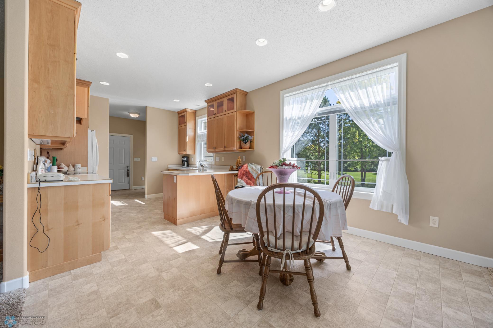 BREAKFAST NOOK.jpg